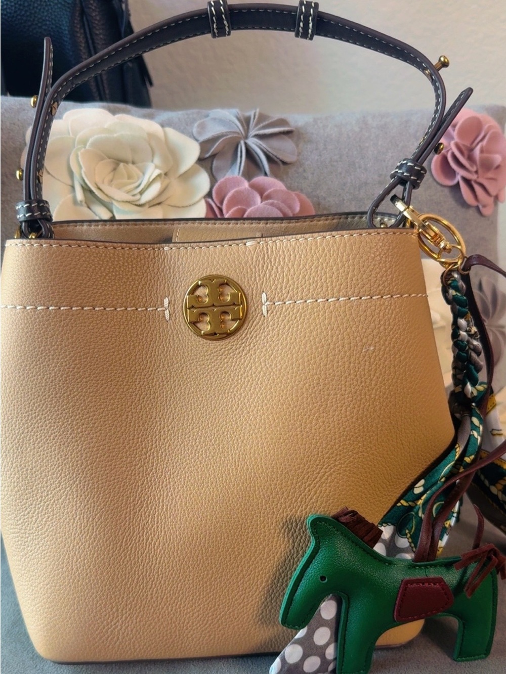 Tory Burch Tan Pebbled Leather Bucket Tote with Green Charm